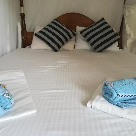 Hotel Sandara แทนกาลเล ภายนอก รูปภาพ